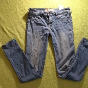 Juniors hollister skinny jeggings